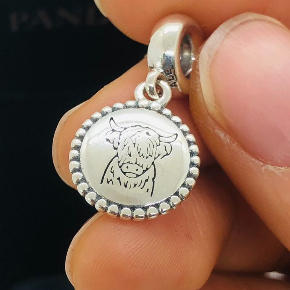✨🔥Pandora Engravable Scottish Cow Dangle Charm